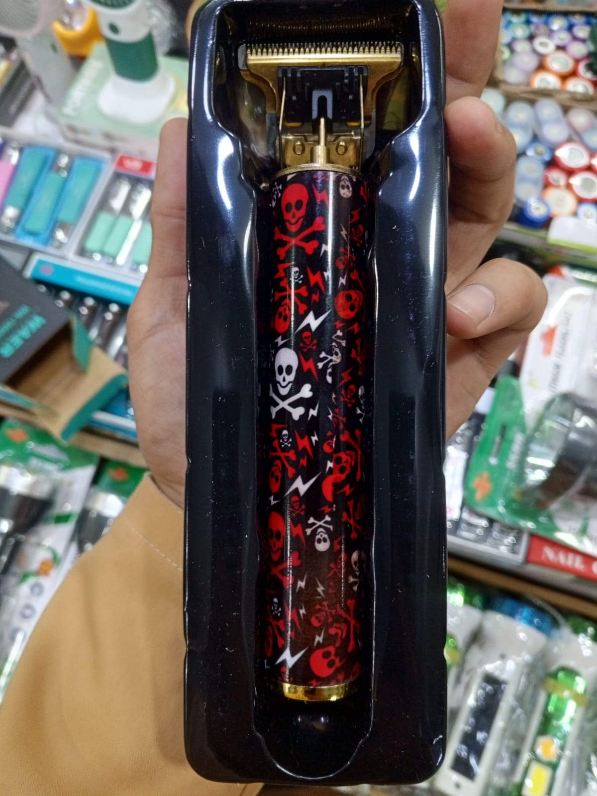 New Design Premium Hair Trimmer Rechargeable Metal Body For Men